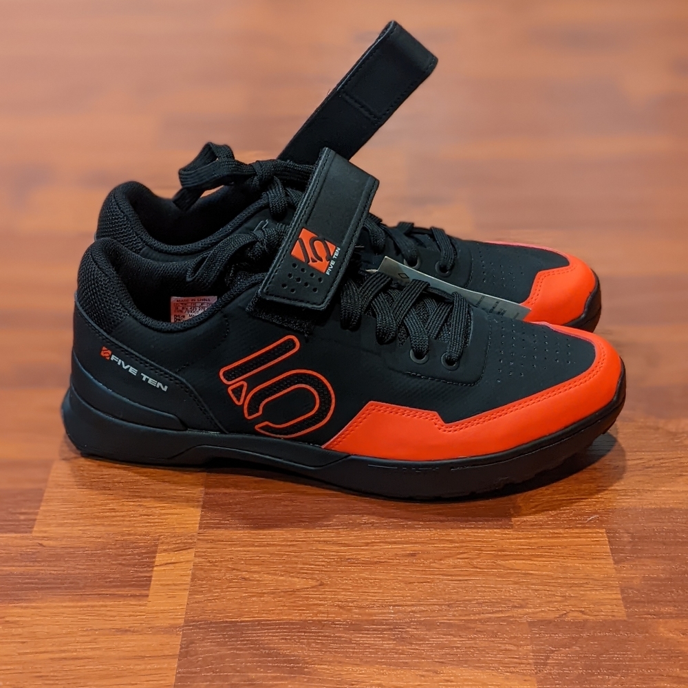 Adidas Five Ten Kestrel Lace 'Black Red' (size mens 10.5)